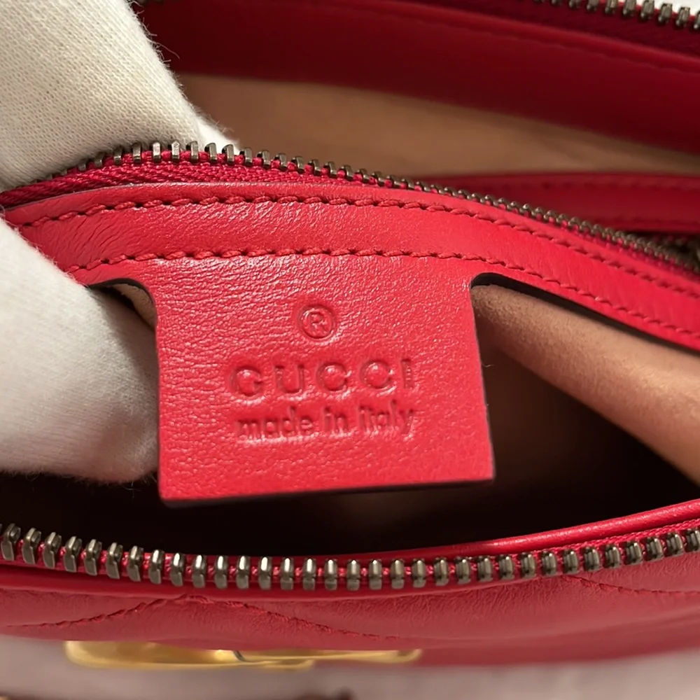 Gucci Matelasse shoulder bag - Picture 11 of 15